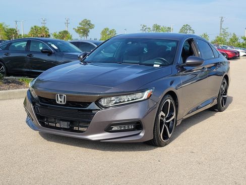 Used 2020 Honda Accord Sport image 3