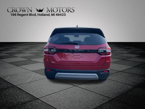 New 2025 Honda Pilot EX-L image 11