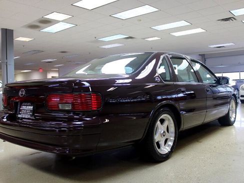 Used 1995 Chevrolet Impala Sedan image 5
