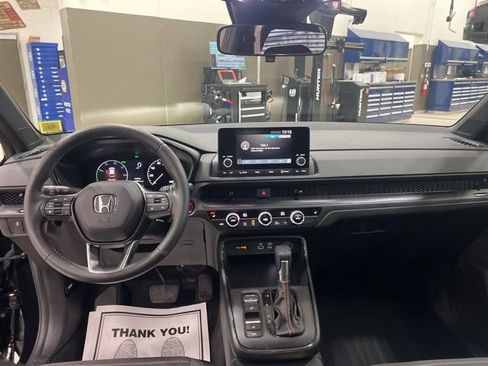 Used 2024 Honda CR-V Sport image 5