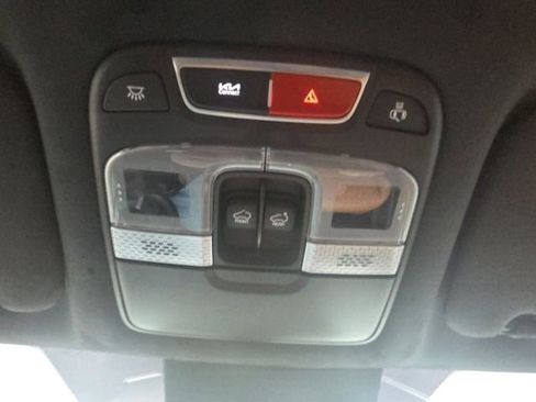 Used 2025 Kia Telluride SX Prestige X-Line image 33