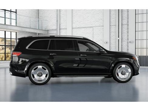 New 2026 Mercedes-Benz GLS 63 AMG 4MATIC image 17