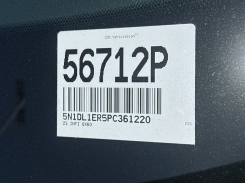 Used 2023 INFINITI QX60 Pure FWD image 2