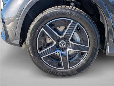 New 2026 Mercedes-Benz GLC 300 4MATIC image 9