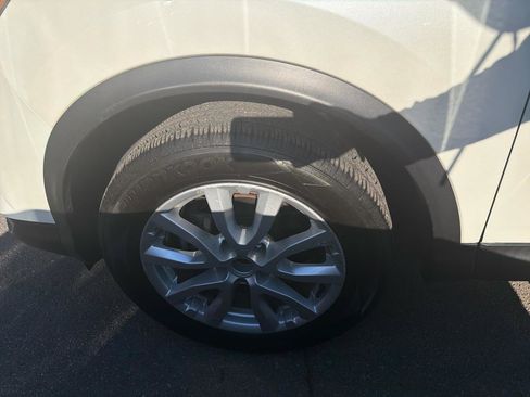 Used 2020 Nissan Rogue Sport SV w/ Technology Package AWD/4WD image 14