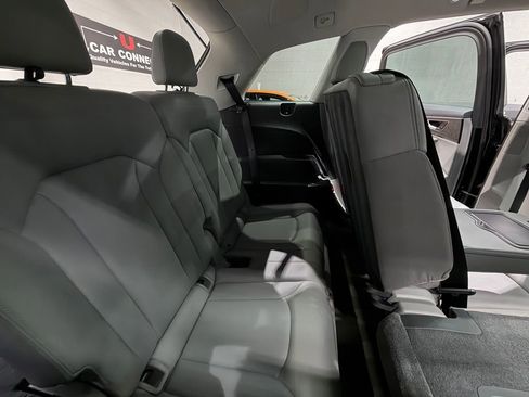 Used 2019 Audi Q7 3.0T Premium Plus AWD/4WD image 30