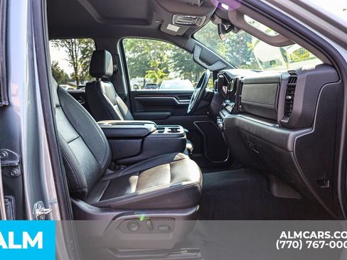 Used 2025 GMC Sierra 1500 SLT RWD image 21