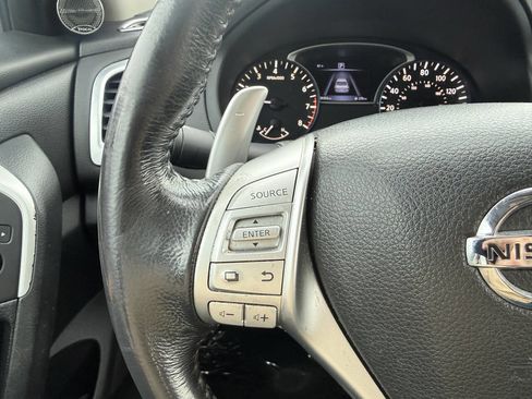 Used 2016 Nissan Altima 2.5 SR image 15