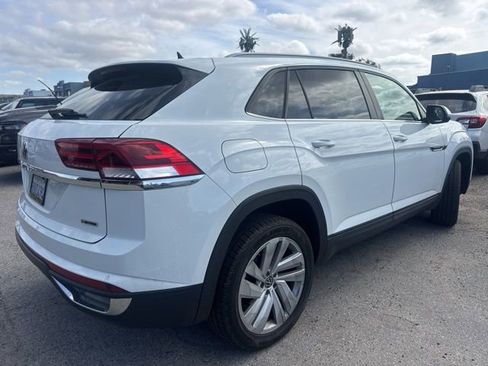 Used 2021 Volkswagen Atlas Cross Sport SE w/ Panoramic Sunroof Package AWD/4WD image 5