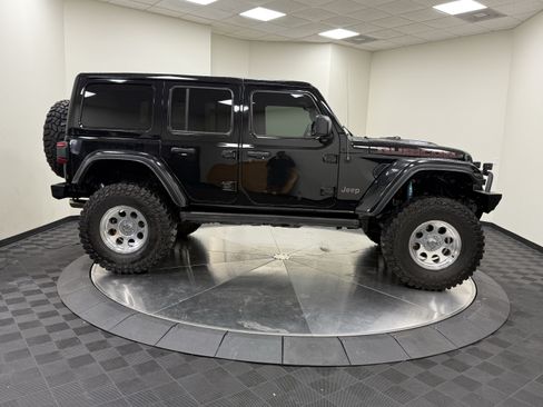 Used 2023 Jeep Wrangler Unlimited Rubicon w/ Safety Group AWD/4WD image 9