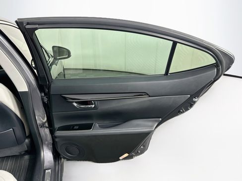 Used 2016 Lexus ES 350 FWD image 28