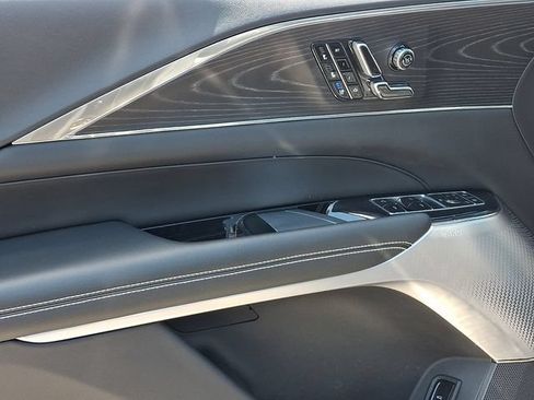 Certified 2024 Cadillac Lyriq Luxury AWD/4WD image 11