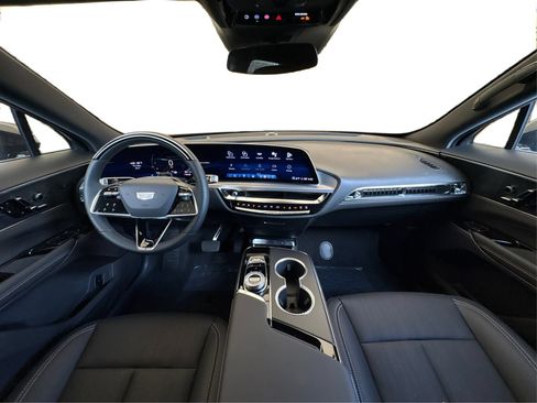 New 2026 Cadillac Lyriq Sport RWD image 21
