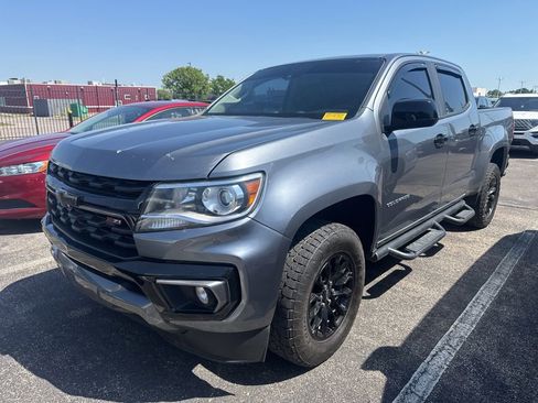 Used 2022 Chevrolet Colorado Z71 w/ Safety Package AWD/4WD image 1