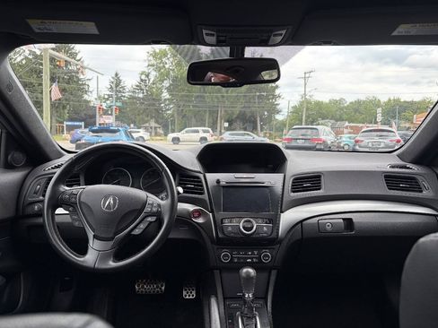 Used 2017 Acura ILX FWD image 7
