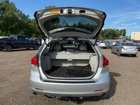 Used 2011 Toyota Venza AWD w/ Comfort Pkg image 17