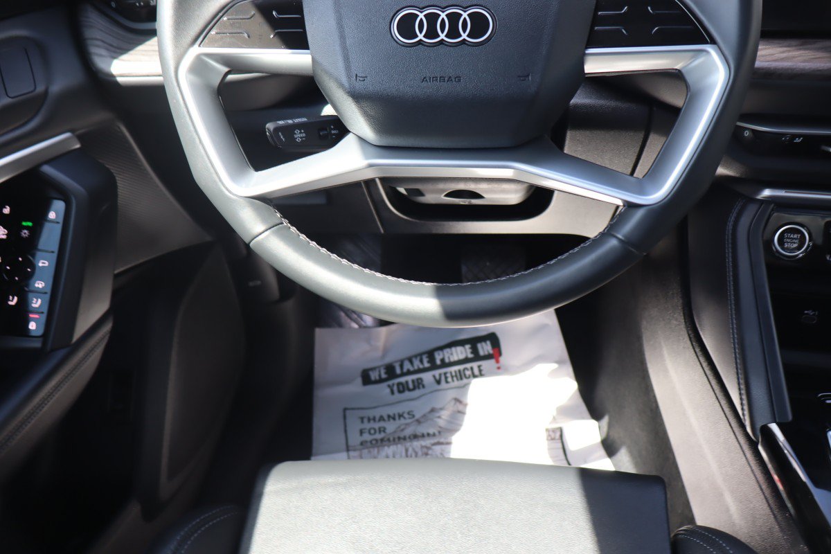 Used 2025 Audi Q5 Premium Plus AWD/4WD image 18