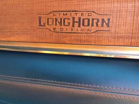 Used 2021 RAM 1500 Limited w/ Body Color Bumper Group image 17