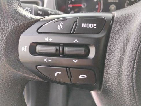 Used 2021 Kia Rio S w/ Technology Package image 19