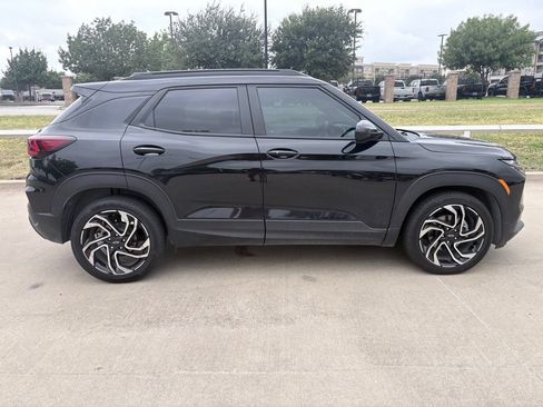 Used 2026 Chevrolet TrailBlazer RS w/ Convenience Package FWD image 3