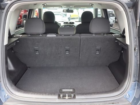 Used 2015 Kia Soul + w/ Audio Package FWD image 23