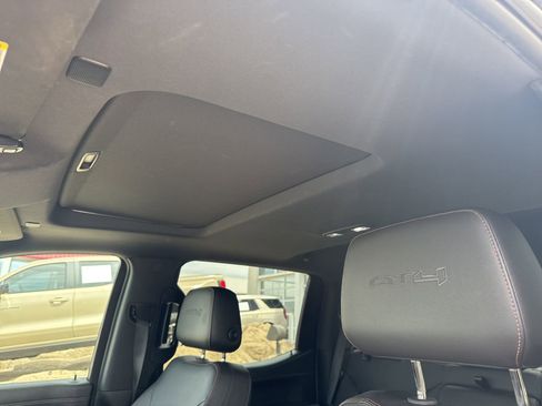 Used 2019 GMC Sierra 1500 AT4 w/ AT4 Premium Package image 12