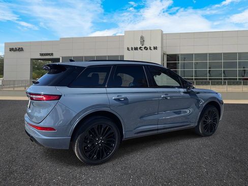 Certified 2026 Lincoln Corsair Reserve w/ Jet Appearance Package image 3