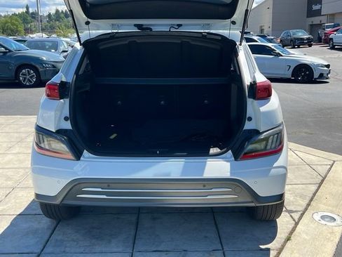 Certified 2023 Hyundai Kona Limited w/ Cargo Package FWD image 10