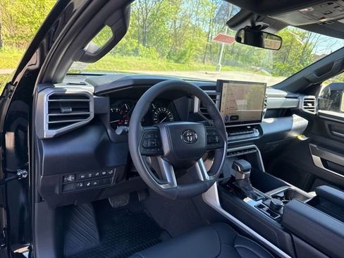 New 2026 Toyota Tundra SR5 AWD/4WD image 11