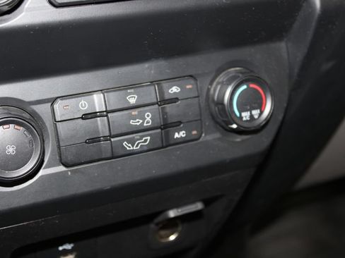 Used 2020 Ford F150 XL w/ Equipment Group 101A Mid RWD image 44