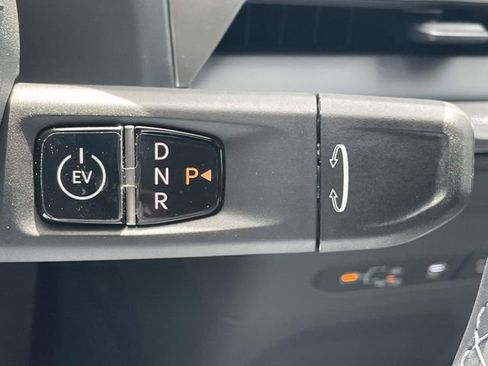 New 2026 Kia EV9 Wind AWD/4WD image 34