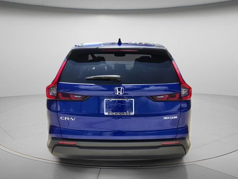 Used 2024 Honda CR-V LX image 6