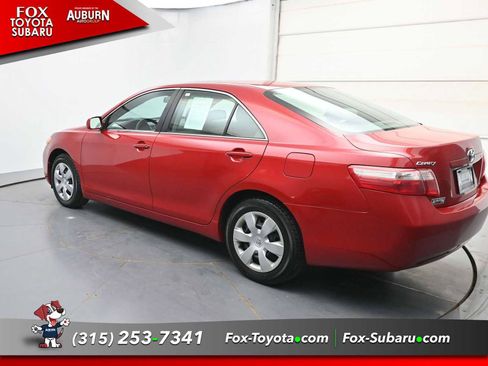 Used 2009 Toyota Camry LE FWD image 15