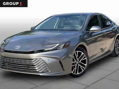 Used 2025 Toyota Camry XLE w/ Premium Plus Package