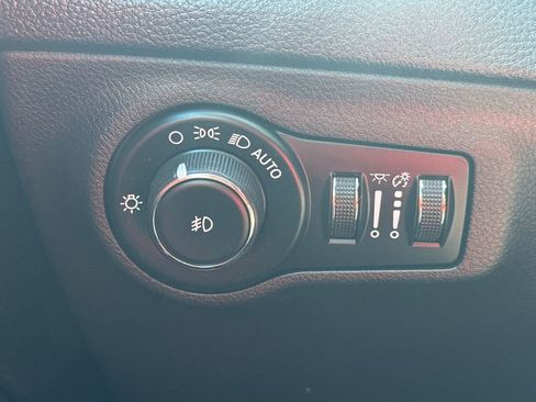 Used 2019 Jeep Compass Trailhawk AWD/4WD image 29