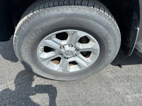 Used 2018 Toyota 4Runner SR5 Premium AWD/4WD image 13
