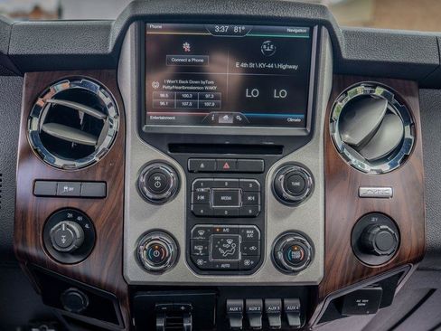 Used 2016 Ford F250 Lariat AWD/4WD image 25