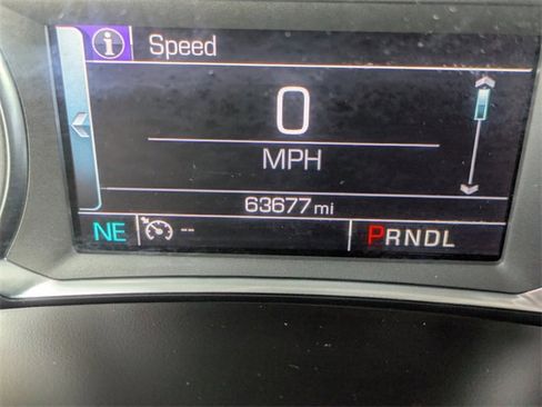 Used 2018 Chevrolet Equinox Premier image 35