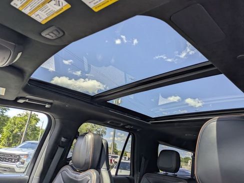 Used 2022 Lincoln Navigator L Black Label AWD/4WD image 23
