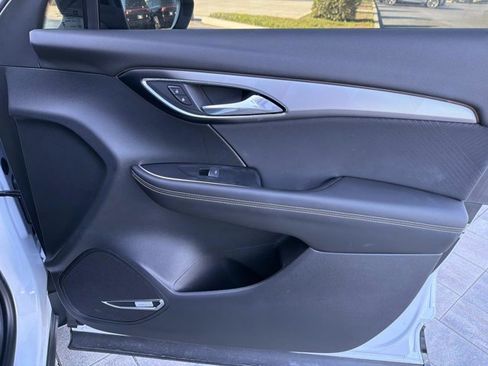 Used 2025 Buick Envision Sport Touring AWD/4WD image 17