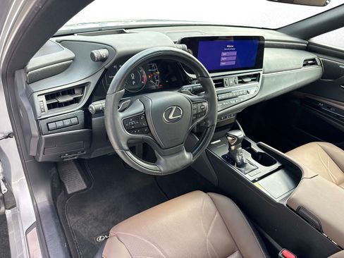 Used 2024 Lexus ES 350 Ultra Luxury w/ Accessory Package (Z2) FWD image 21