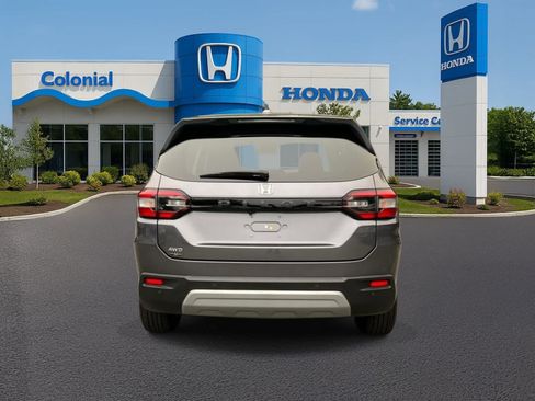 Used 2025 Honda Pilot EX-L image 5