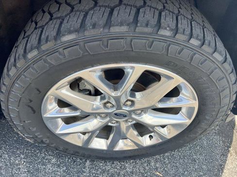 Used 2021 Ford Expedition XLT RWD image 26
