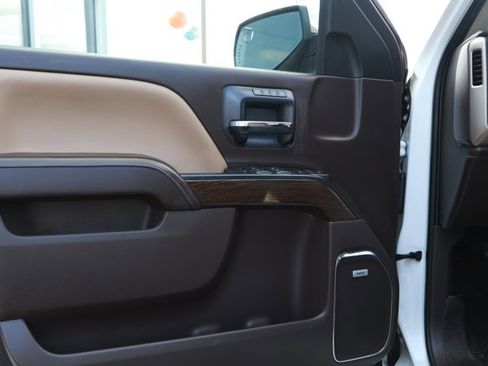 Used 2017 GMC Sierra 1500 Denali w/ Denali Ultimate Package image 26