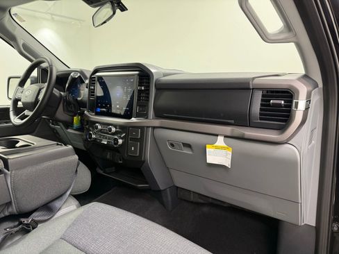 Used 2025 Ford F150 XLT w/ Equipment Group 301A Standard AWD/4WD image 32