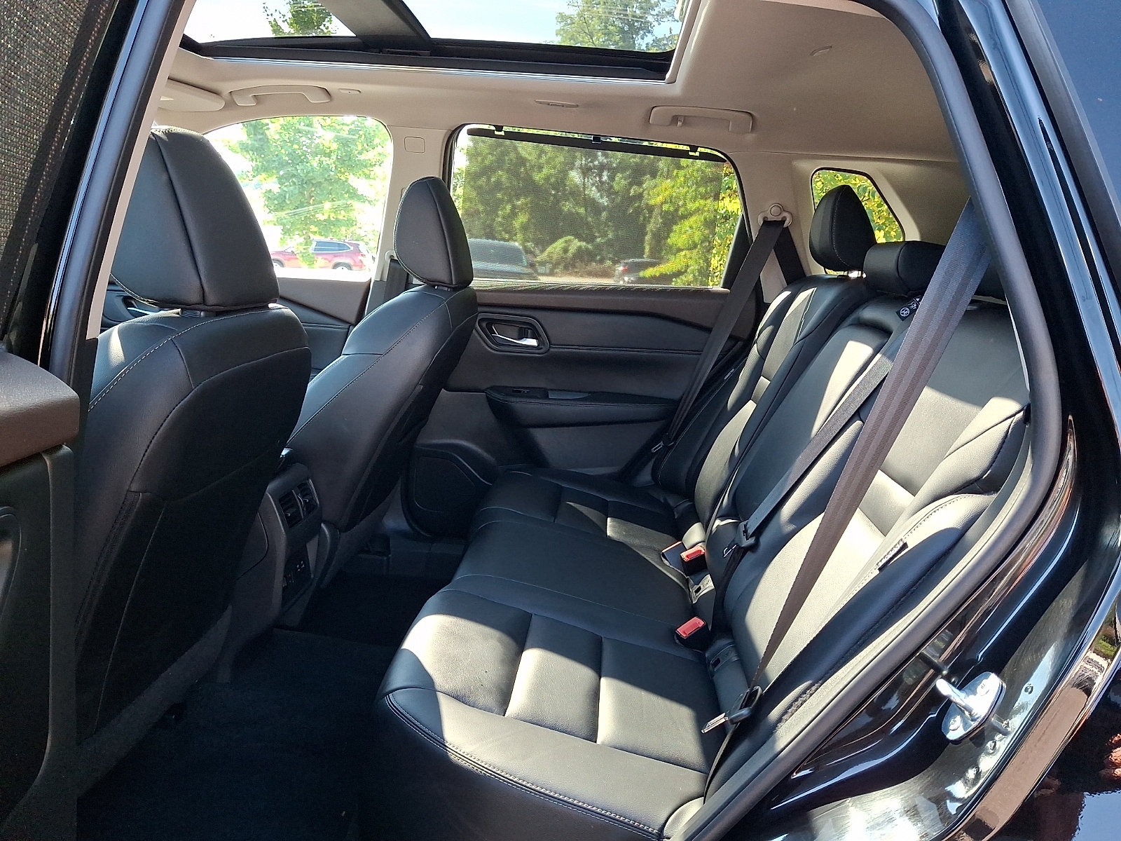 Certified 2023 Nissan Rogue SL w/ SL Premium Package AWD/4WD image 10
