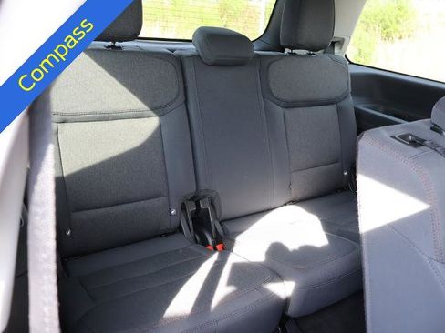 Certified 2025 Ford Expedition Active AWD/4WD image 14