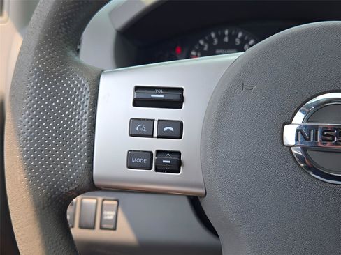 Used 2021 Nissan Frontier SV w/ Midnight Edition Floor Mats RWD image 29
