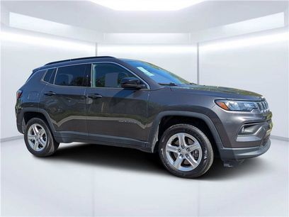 Used 2023 Jeep Compass Latitude w/ Convenience Group