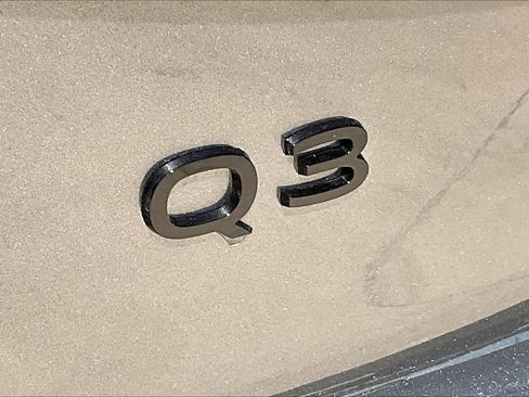 New 2026 Audi Q3 quattro 2.0T AWD/4WD image 15